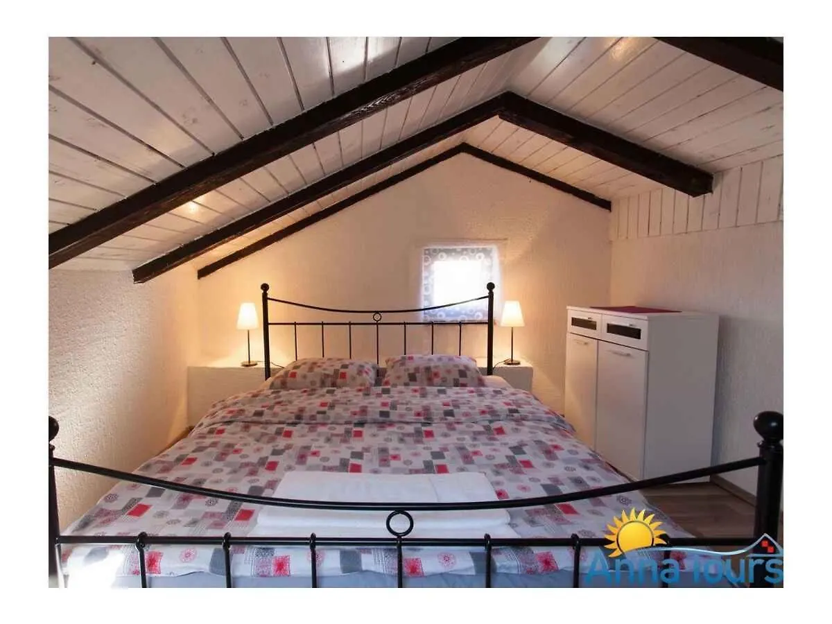 Apartment In Njivice - Insel Krk 45792