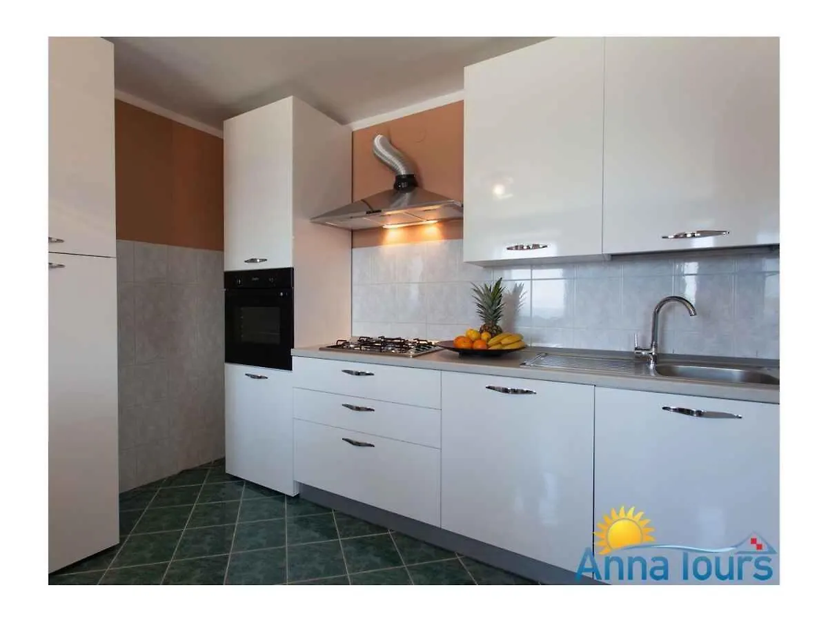 Apartment In Njivice - Insel Krk 45792